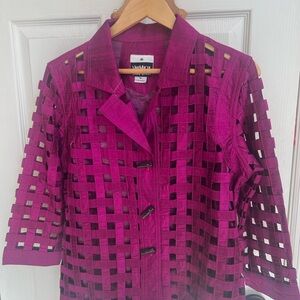 YakMagik Women's Fuschia Silk basket weave, lattice Jacket